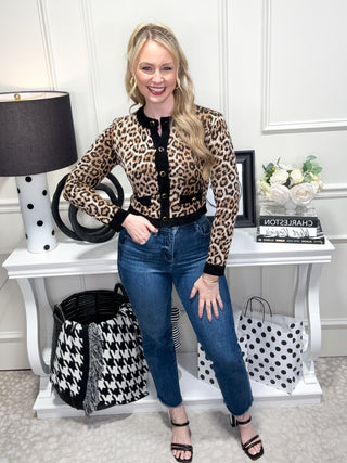Cheetah print cardigan with cute button details