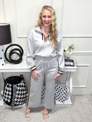 Zip up grey sweatshirt with striped details with matching pants